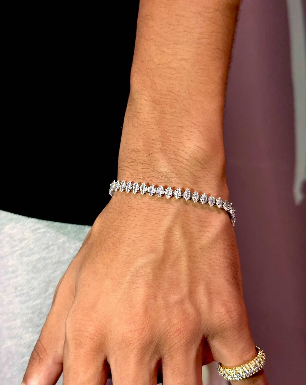 MARQUISE CUT TENNIS BRACELET