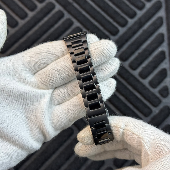 Patek Philippe - Nautilus -
Full Black