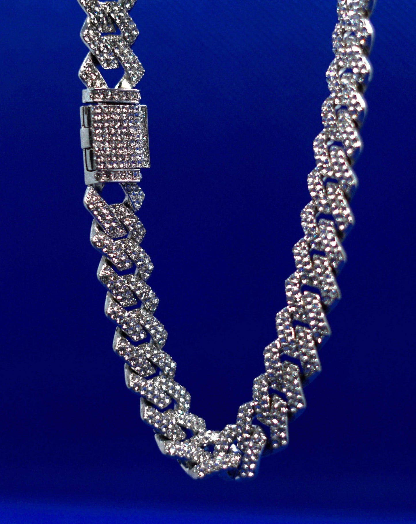 PRONG CUBAN CHAIN