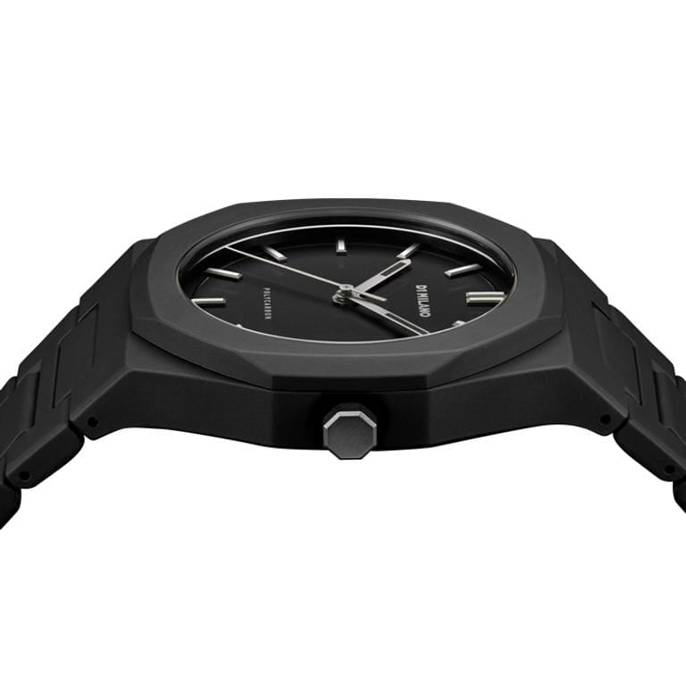 FULL-BLACK ROMAN WATCH